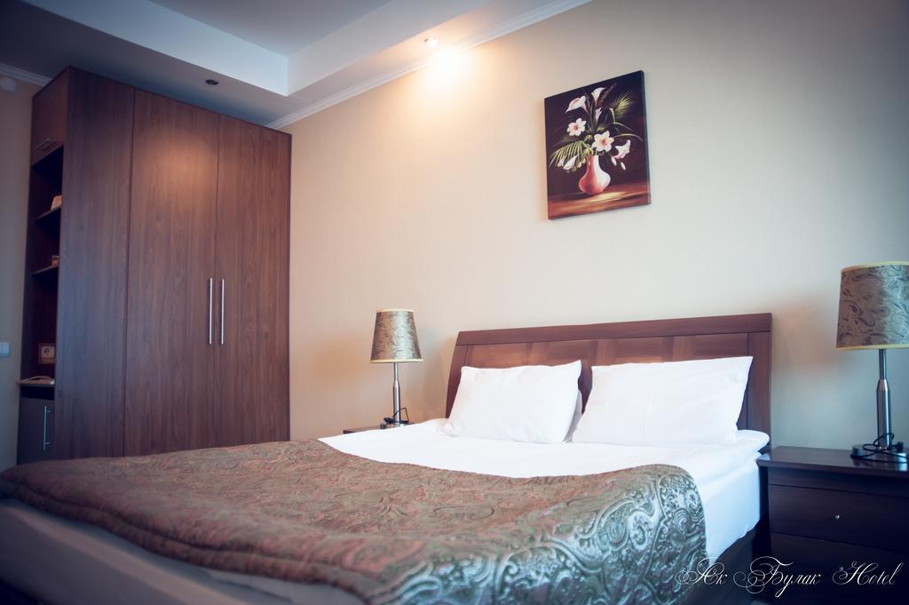أستانا Akbulak Hotel الغرفة الصورة