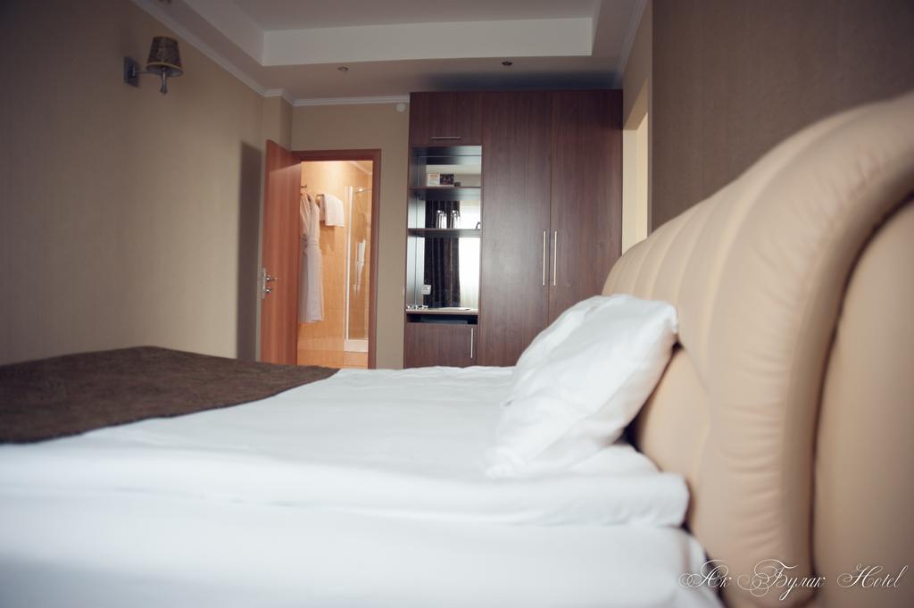 أستانا Akbulak Hotel الغرفة الصورة
