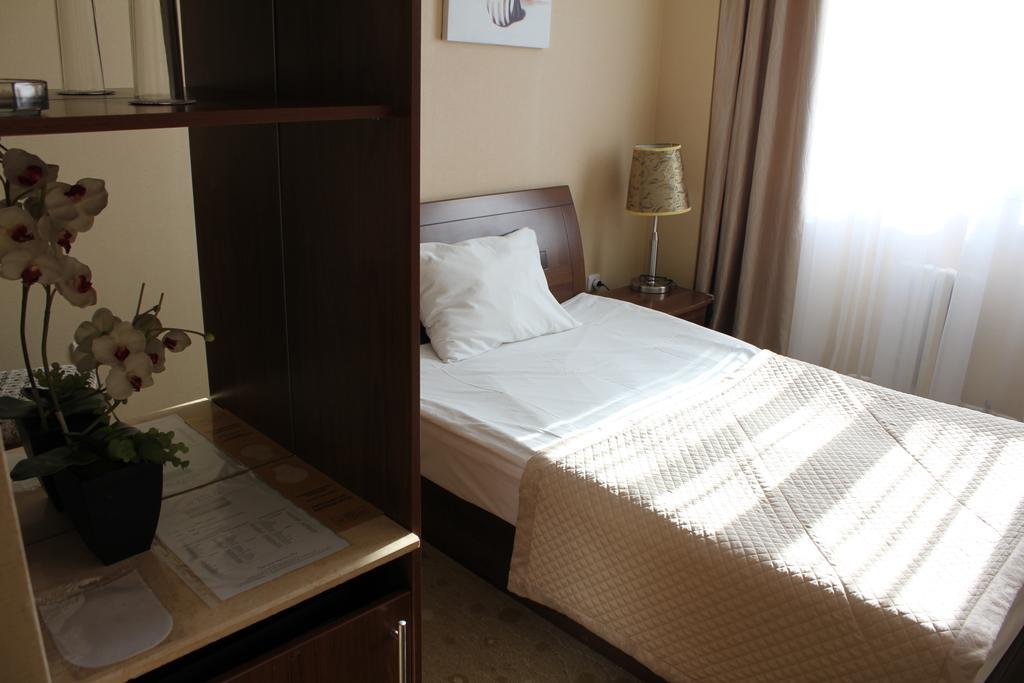 أستانا Akbulak Hotel الغرفة الصورة